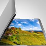 Laporan: iPhone Lipat Siap Diluncurkan Tahun Depan Setelah Samsung Display Atasi Masalah Lipatan 8