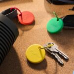 Pelacak Bluetooth Baru Ini Bisa Jadi Pesaing Serius AirTag dan Tile 8