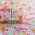 Pemerintah Indonesia siap salurkan stimulus ekonomi mulai 5 Juni 2025, hadirkan bantuan tunai, diskon listrik, hingga potongan tarif transportasi untuk puluhan juta masyarakat.