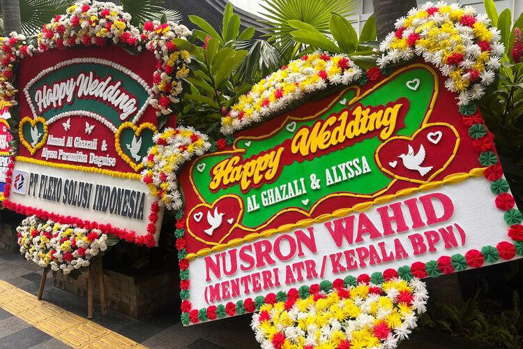 Karangan bunga pada pernikahan Al Ghazali dan Alyssa Daguise (Dok. Istimewa)