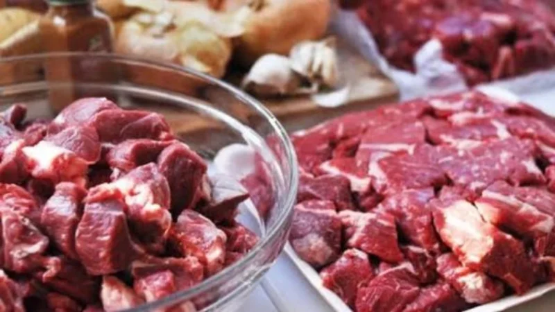 6 Tips Simpan Daging Kurban agar Tahan Lama dan Tetap Segar