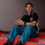 Eksel Runtukahu resmi berkostum Persija Jakarta, siap jadi tumpuan lini depan Macan Kemayoran di Liga 1 2025/2026.