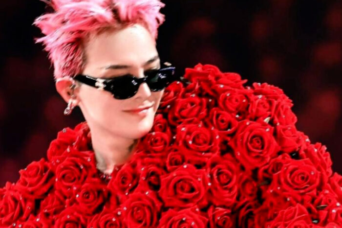 Tiket konser G-Dragon “Übermensch” di Jakarta resmi dijual ke publik mulai hari ini, Kamis, 12 Juni 2025, jelang konser di Indonesia Arena, 26 Juli mendatang.