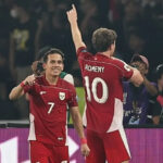 Ole Romeny rayakan gol penalti ke gawang China, gol ketiganya dalam tiga laga bersama Timnas Indonesia di Kualifikasi Piala Dunia 2026.