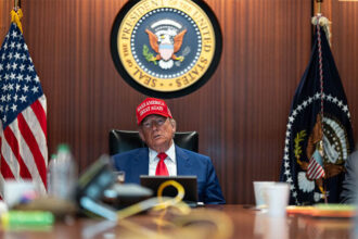 Presiden AS Donald Trump tegaskan pesawat jet tempur Angkatan Udara Israel sudah kembali ke pangkalan setelah seruan dari untuk menahan diri dan tidak melakukan serangan balasan.