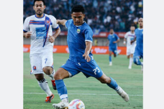 Persib Bandung harus mengakui keunggulan Port FC dengan skor 0-2 dalam pertandingan pembuka Grup B Piala Presiden 2025 yang digelar di Stadion Si Jalak Harupat, Kabupaten Bandung, Minggu malam (6/7/2025).