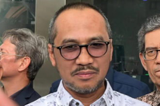 Freddy Alex Damanik diperiksa sebagai saksi pelapor dalam kasus ijazah palsu Jokowi, Kamis (17/7/2025), di Mapolda Metro Jaya. Nama Abraham Samad turut disebut dalam penyelidikan.