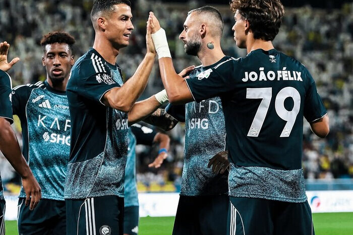 Joao Felix hat-trick, Cristiano Ronaldo tambah gol, Al Nassr hancurkan Al Taawoun 5-0 di laga pembuka Liga Arab Saudi 2025/26.