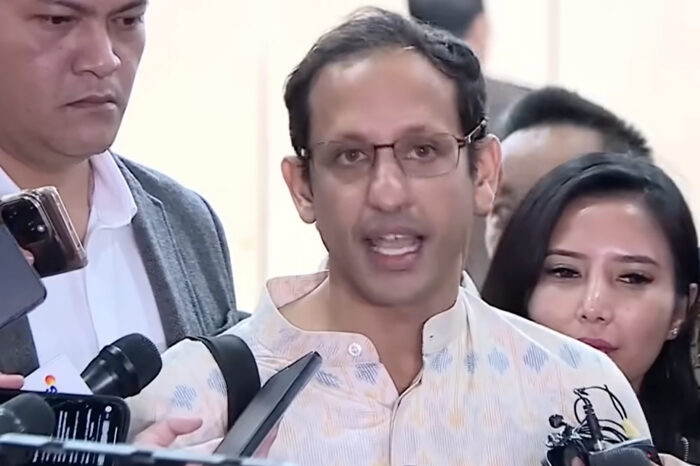 KPK pastikan akan meminta keterangan Nadiem Makarim terkait pengadaan Google Cloud di Kemendikbudristek sebagai bagian dari penyelidikan korupsi yang masih berlangsung.