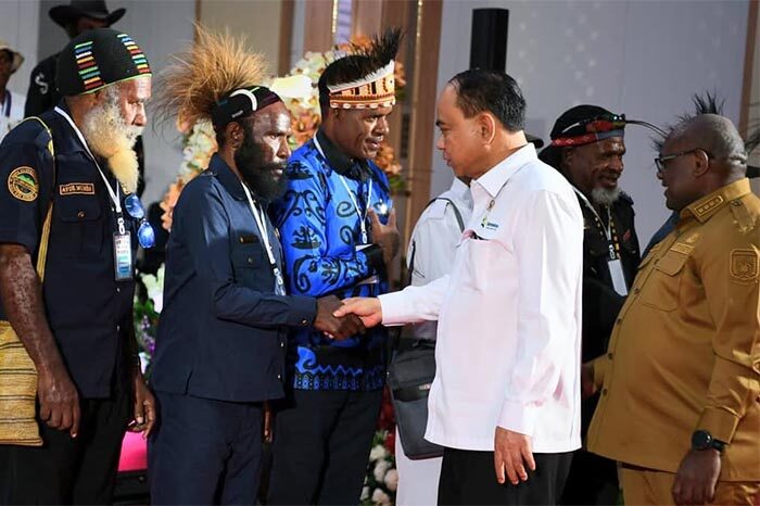 Papua Tengah menjadi provinsi pertama di Papua yang berhasil membentuk 100 persen Koperasi Desa Merah Putih di seluruh desa dan kelurahan.