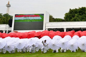 Pengalihan arus lalu lintas di sekitar Monas saat upacara HUT Ke-80 RI pada 17 Agustus 2025, Dishub DKI Jakarta siapkan rute alternatif dan titik parkir khusus.