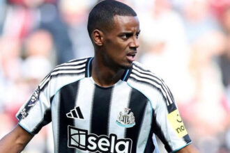Liverpool dikabarkan pecahkan rekor transfer Liga Inggris dengan mendatangkan Alexander Isak seharga Rp2,8 triliun dari Newcastle United.