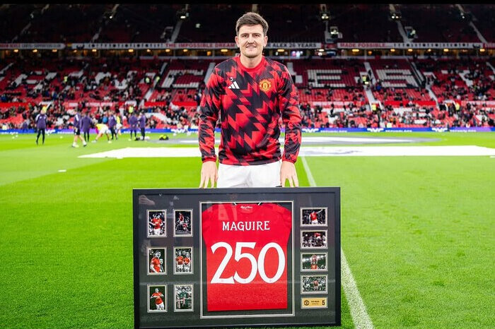 Harry Maguire tetap jadi prioritas Manchester United dalam rencana jangka panjang lini pertahanan.